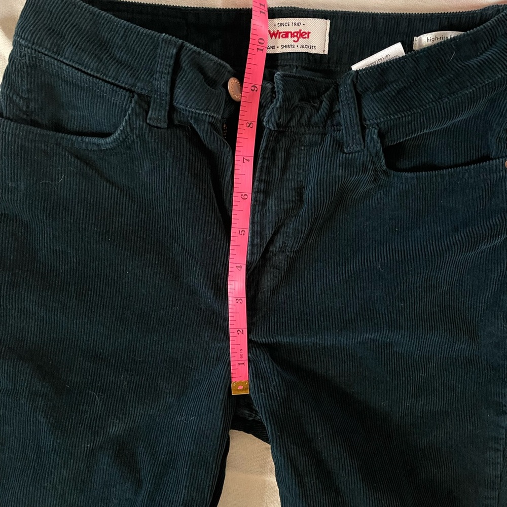 Wrangler Corduroy “Fierce Flare” Pants in Jewel size 4 - Picture 6 of 10